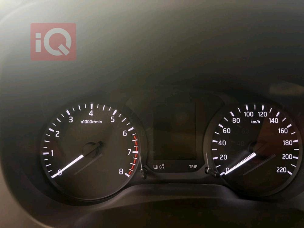 نيسان نافارا